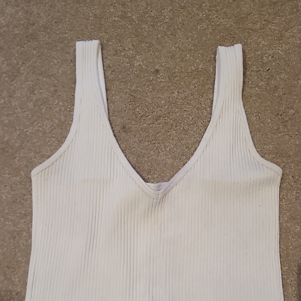 Forever 21 Cream Ribbed Crop Top